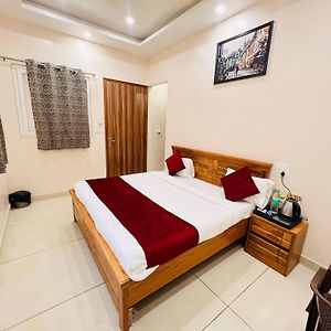 Mohit Guest House